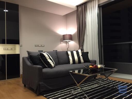 [Property ID: 100-113-23973] 2 Bedrooms 2 Bathrooms Size 54Sqm At The Lumpini 24 for Rent 50000 THB