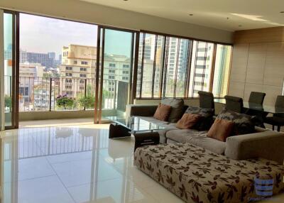 [Property ID: 100-113-23874] 3 Bedrooms 4 Bathrooms Size 160Sqm At The Emporio Place for Rent 95000 THB