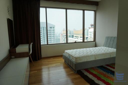 [Property ID: 100-113-23869] 3 Bedrooms 3 Bathrooms Size 160Sqm At The Emporio Place for Rent 110000 THB