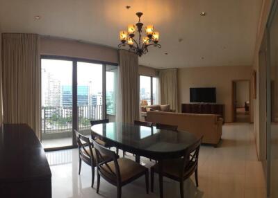 [Property ID: 100-113-23859] 2 Bedrooms 3 Bathrooms Size 104.92Sqm At The Emporio Place for Rent 75000 THB