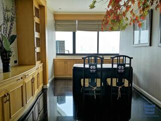 [Property ID: 100-113-26621] 3 Bedrooms 3 Bathrooms Size 326Sqm At Royal River Place for Rent and Sale