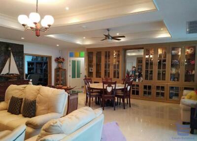 [Property ID: 100-113-25916] 3 Bedrooms 3 Bathrooms Size 282.04Sqm At Royal River Place for Sale 25000000 THB