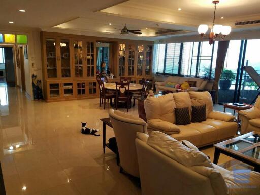 [Property ID: 100-113-25916] 3 Bedrooms 3 Bathrooms Size 282.04Sqm At Royal River Place for Sale 25000000 THB