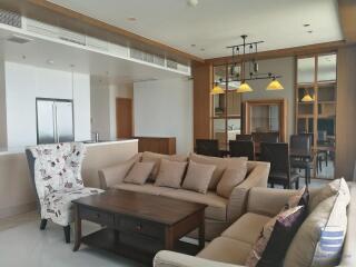 [Property ID: 100-113-23818] 3 Bedrooms 4 Bathrooms Size 164Sqm At The Empire Place for Rent 100000 THB