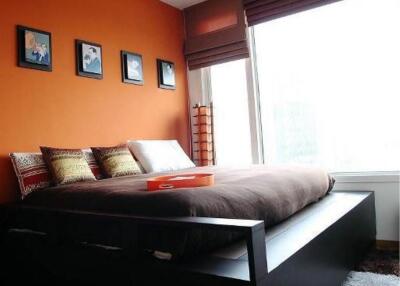 [Property ID: 100-113-23816] 3 Bedrooms 4 Bathrooms Size 239Sqm At The Empire Place for Rent 145000 THB