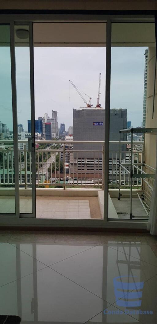 [Property ID: 100-113-23815] 2 Bedrooms 2 Bathrooms Size 105Sqm At The Empire Place for Rent 50000 THB