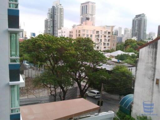 [Property ID: 100-113-23807] 1 Bedrooms 1 Bathrooms Size 34Sqm At The Crest Sukhumvit 49 for Rent 29000 THB