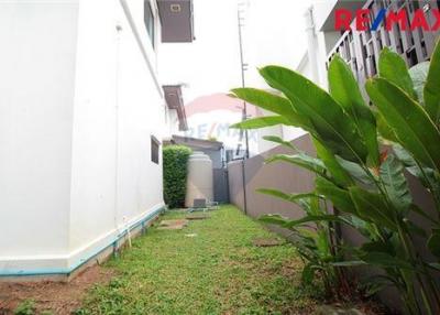 236 Sqm., 4 Beds, 5 Baths Townhouse listed for ฿ 13,000,000.