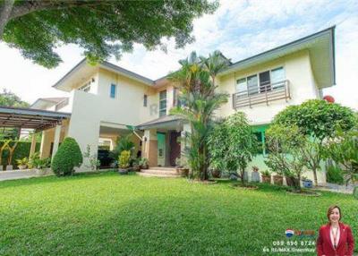 470 Sqm., 5 Beds, 5 Baths Townhouse listed for ฿ 23,000,000.