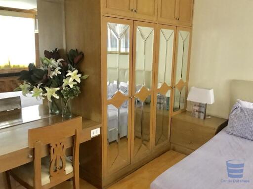 [Property ID: 100-113-23471] 2 Bedrooms 2 Bathrooms Size 125Sqm At Supalai Place for Rent 34000 THB