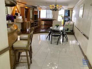 [Property ID: 100-113-23471] 2 Bedrooms 2 Bathrooms Size 125Sqm At Supalai Place for Rent 34000 THB