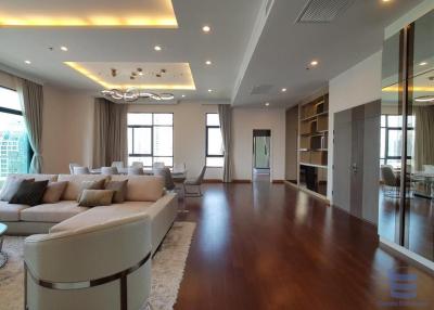 [Property ID: 100-113-23443] 4 Bedrooms 4 Bathrooms Size 266Sqm At Supalai Elite Sathorn - Suanplu for Rent 200000 THB