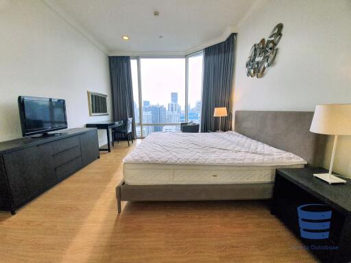 [Property ID: 100-113-23113] 3 Bedrooms 3 Bathrooms Size 143Sqm At Royce Private Residences for Rent 100000 THB