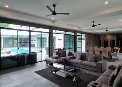 Khon Kaen Luxury 5 Bedroom House for Sale