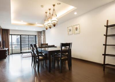 [Property ID: 100-113-23193] 3 Bedrooms 3 Bathrooms Size 164Sqm At Sathorn Gardens for Rent 86000 THB
