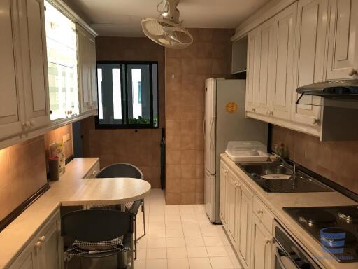 [Property ID: 100-113-23196] 3 Bedrooms 4 Bathrooms Size 250Sqm At Sathorn Gardens for Rent