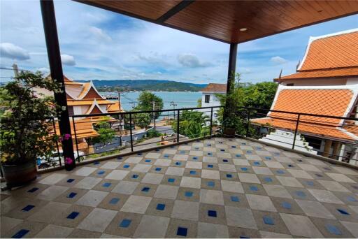 Sea view 5 bedrooms pool villa Bangrak Koh Samui