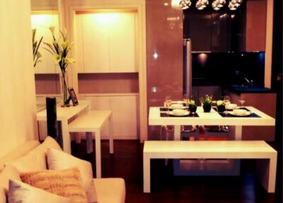 [Property ID: 100-113-22978] 2 Bedrooms 2 Bathrooms Size 91.5Sqm At Quattro by Sansiri for Rent 80000 THB