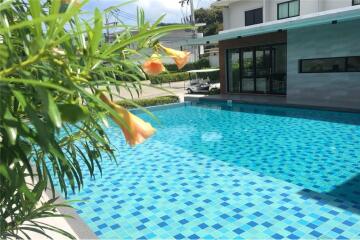 Single House with 3 bedrooms in Bangrak, Koh Samui - 920121018-214