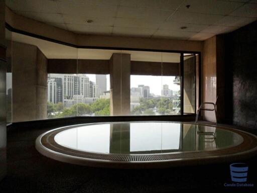 [Property ID: 100-113-22852] 2 Bedrooms 2 Bathrooms Size 78Sqm At Petch 9 Tower for Rent 30000 THB