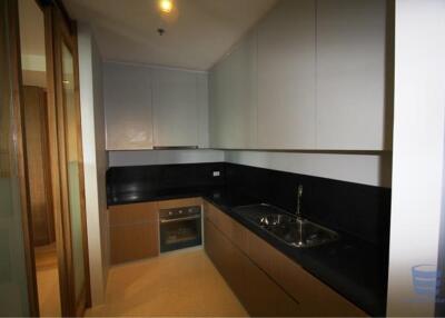 [Property ID: 100-113-21292] 3 Bedrooms 4 Bathrooms Size 245Sqm At Promphan 53 for Rent 125000 THB