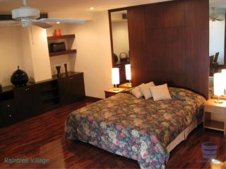 [Property ID: 100-113-25435] 3 Bedrooms 4 Bathrooms Size 320Sqm At Raintree Village Apartment for Rent 100000 THB