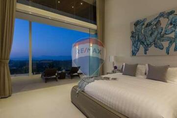 Brand New 1 Bedroom Penthouse with Unforgettable Sea View