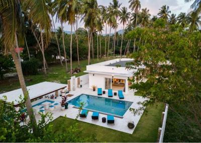 Stunning 3-bedroom beachfront villa for sale - 920121061-11