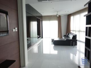 [Property ID: 100-113-22567] 3 Bedrooms 4 Bathrooms Size 193Sqm At Millennium Residence for Rent 135000 THB