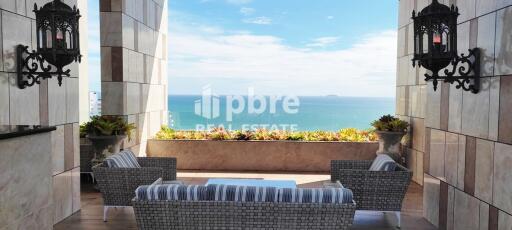 Riviera Condominium in Jomtien for Sale