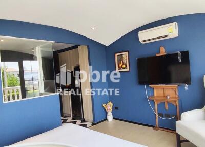 Jomtien Venetian Condo for Sale