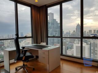 [Property ID: 100-113-22145] 3 Bedrooms 3 Bathrooms Size 126.87Sqm At Hyde Sukhumvit for Rent