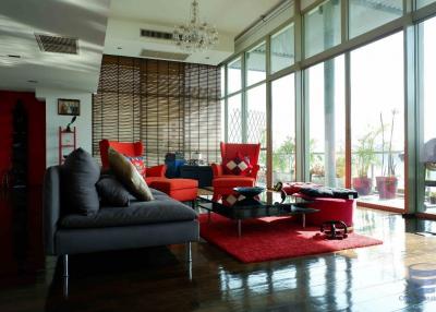 [Property ID: 100-113-22000] 5 Bedrooms 3 Bathrooms Size 420Sqm At Ficus Lane for Rent 200000 THB