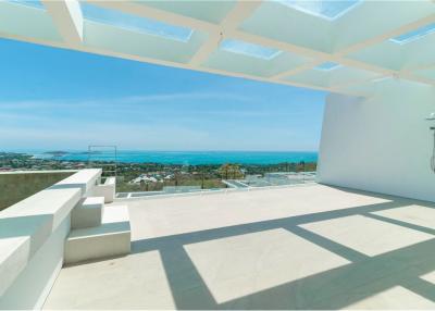 Luxury 3 Bedroom Seaview Villa for Sale & Rent: