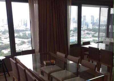 [Property ID: 100-113-21454] 2 Bedrooms 3 Bathrooms Size 100Sqm At Amanta Lumpini for Rent 52000 THB