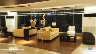 [Property ID: 100-113-21330] 2 Bedrooms 2 Bathrooms Size 83Sqm At 15 Sukhumvit Residences for Rent 50000 THB