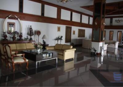 [Property ID: 100-113-21263] 4 Bedrooms 4 Bathrooms Size 1200Sqm At Charan Tower for Rent 300000 THB