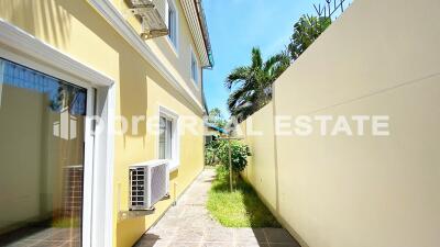Village House for Sale in East Pattaya
