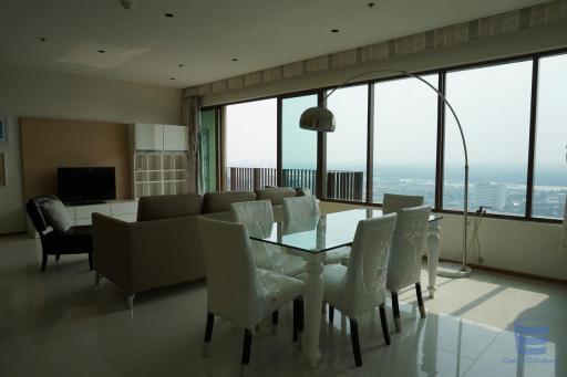 [Property ID: 100-113-20997] 3 Bedrooms 4 Bathrooms Size 161Sqm At The Emporio Place for Sale 31000000 THB