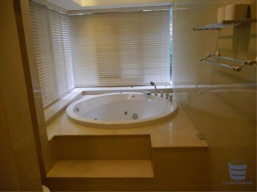 [Property ID: 100-113-20941] 2 Bedrooms 2 Bathrooms Size 112Sqm At The Bangkok Sukhumvit 43 for Sale 12900000 THB