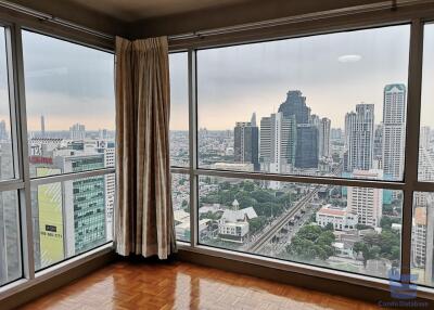 [Property ID: 100-113-20826] 2 Bedrooms 2 Bathrooms Size 70.52Sqm At Silom Suite for Sale 9500000 THB