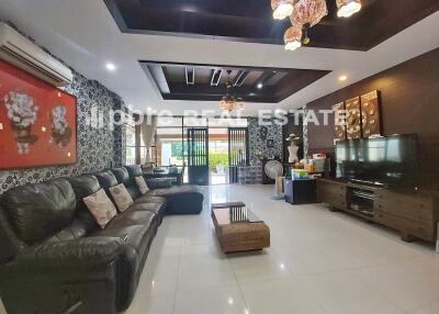 Good Size East Pattaya House for Sale