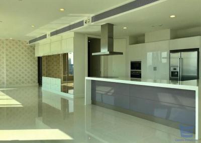 [Property ID: 100-113-20714] 4 Bedrooms 4 Bathrooms Size 292.97Sqm At Q Langsuan for Sale 98945000 THB
