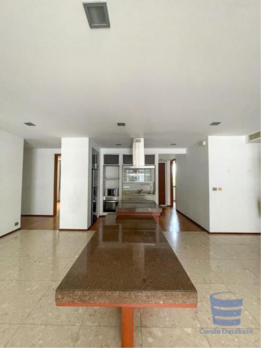 [Property ID: 100-113-20417] 3 Bedrooms 3 Bathrooms Size 210.48Sqm At Ficus Lane for Rent and Sale