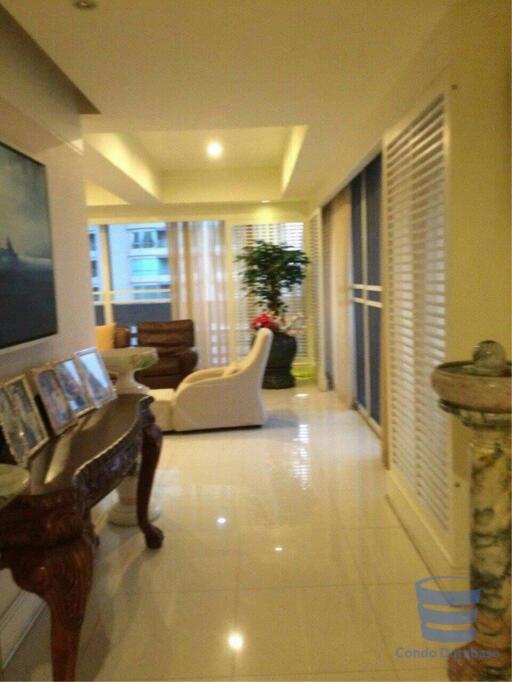 [Property ID: 100-113-20375] 3 Bedrooms 3 Bathrooms Size 319Sqm At City Lakes Tower Sukhumvit 16 for Sale 34000000 THB