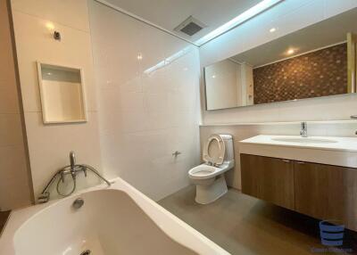 [Property ID: 100-113-26976] 3 Bedrooms 3 Bathrooms Size 180Sqm At Baan Sukhumvit 27 for Rent 75000 THB