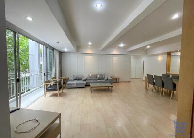 [Property ID: 100-113-26976] 3 Bedrooms 3 Bathrooms Size 180Sqm At Baan Sukhumvit 27 for Rent 75000 THB