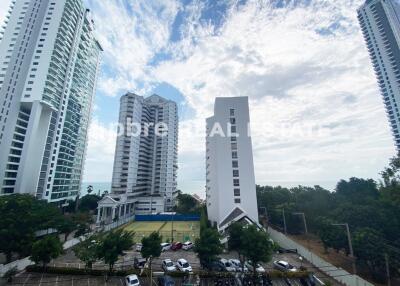 Condo for Sale in Wongamat with Sea View