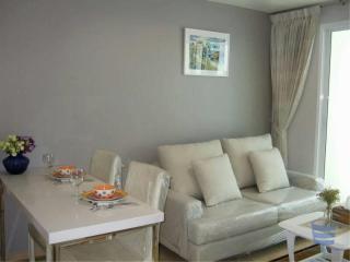 [Property ID: 100-113-20212] 1 Bedrooms 1 Bathrooms Size 40Sqm At 59 Heritage for Sale and Rent