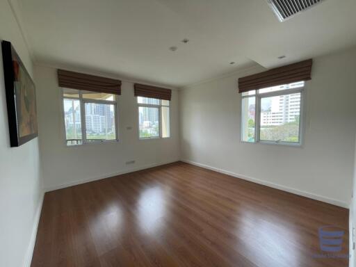 [Property ID: 100-113-26960] 3 Bedrooms 4 Bathrooms Size 219.94Sqm At The Cadogan Private Residence for Rent 75000 THB